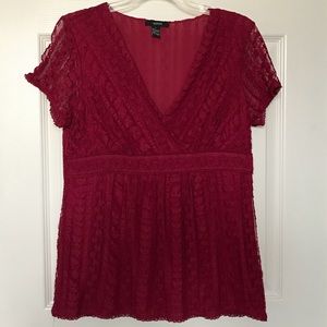 💄 Raspberry lace top 💄